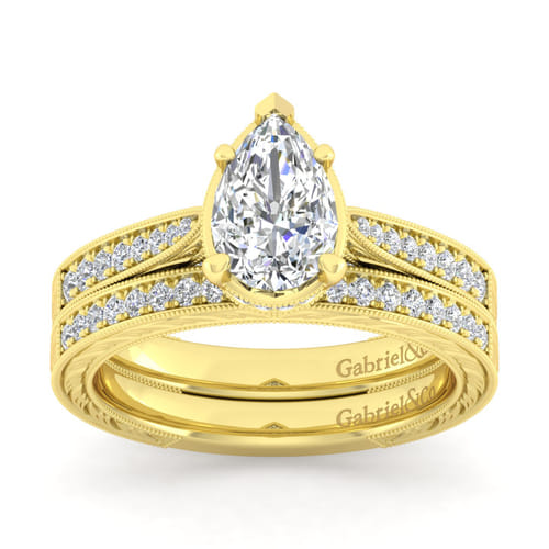 14K Yellow Gold Pear Shape Diamond Engagement Ring