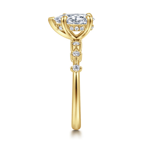 14K Yellow Gold Pear Shape Diamond Engagement Ring