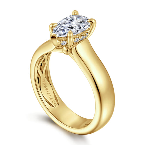 14K Yellow Gold Pear Shape Diamond Engagement Ring