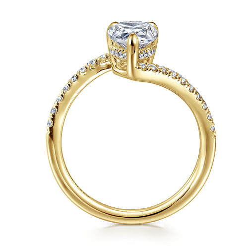 14K Yellow Gold Pear Shape Halo Diamond Engagement Ring