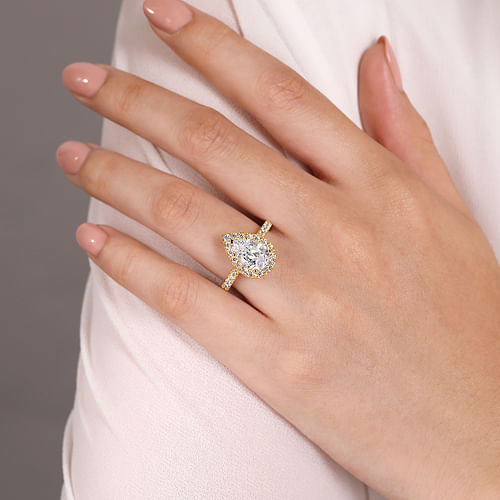 14K Yellow Gold Pear Shape Halo Diamond Engagement Ring