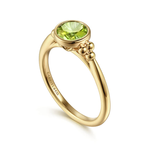 14K Yellow Gold Peridot Bujukan Promise Ring