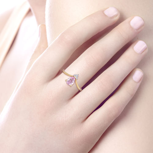 14K Yellow Gold Pink Zircon Diamond Chevron Ring