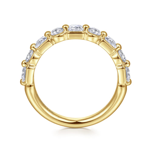 14K Yellow Gold Prong Princess Cut and Round Diamond Anniversary Band