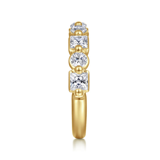 14K Yellow Gold Prong Princess Cut and Round Diamond Anniversary Band angle 4