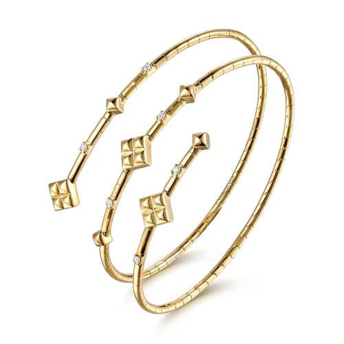 14K Yellow Gold Pyramid Quatrefoil and Diamond Stations Wrap Around Bangle