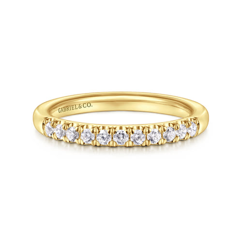 14K Yellow Gold Round 11 Stone Diamond Anniversary Band