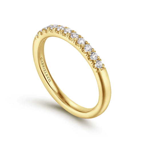 14K Yellow Gold Round 11 Stone Diamond Anniversary Band