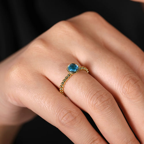 14K Yellow Gold Round Blue Topaz Bezel Set Ring with Bujukan Bead Shank