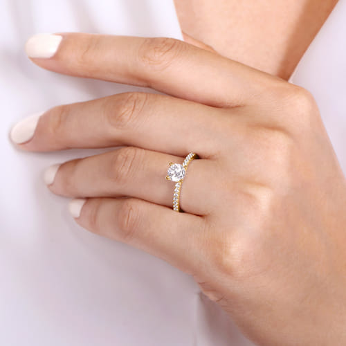 14K Yellow Gold Round Diamond Engagement Ring 14K Yellow Gold Round Diamond Engagement Ring