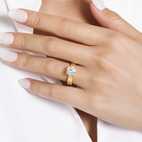 14K Yellow Gold Round Diamond Engagement Ring