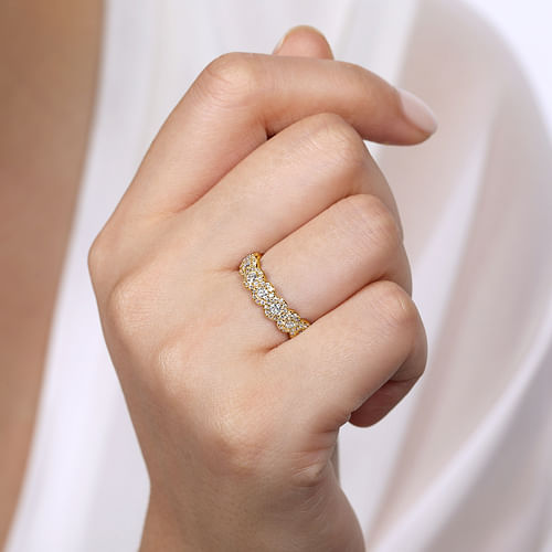 14K Yellow Gold Round Diamond Halo Anniversary Band