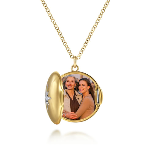 14K Yellow Gold Round Locket Pendant  Necklace with Diamond Star Center