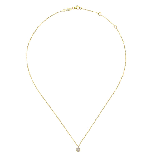 14K Yellow Gold Round Pavé Diamond Disc Pendant Necklace