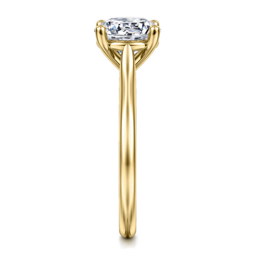 14K Yellow Gold Round Solitaire Diamond Engagement Ring 14K Yellow Gold Round Solitaire Diamond Engagement Ring
