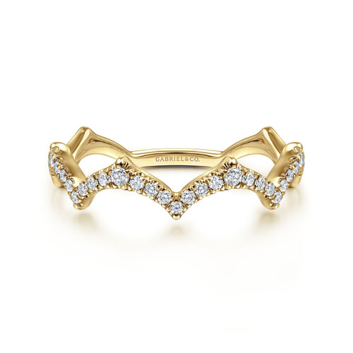 14K Yellow Gold Scalloped Diamond Ring