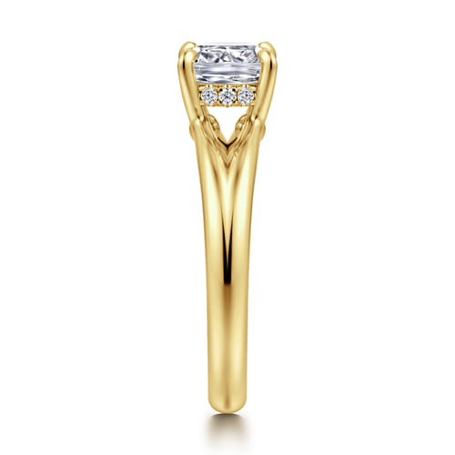 14K Yellow Gold Split Shank Cushion Cut Diamond Engagement Ring 14K Yellow Gold Split Shank Cushion Cut Diamond Engagement Ring