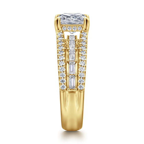 14K Yellow Gold Three Row Princess Cut Diamond Engagement Ring 14K Yellow Gold Three Row Princess Cut Diamond Engagement Ring