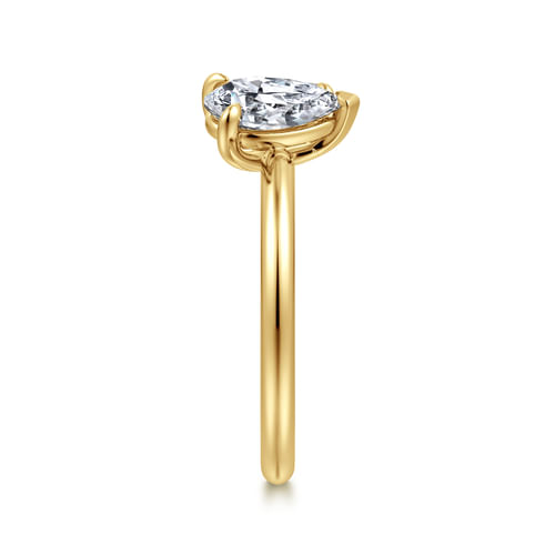 14K Yellow Gold Toi et Moi Pear Shape Diamond Engagement Ring
