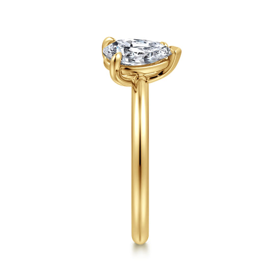 14K Yellow Gold Toi et Moi Pear Shape Diamond Engagement Ring angle 5