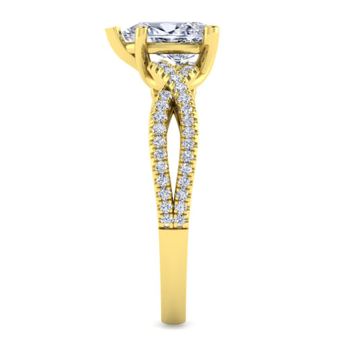 14K Yellow Gold Twisted Pear Shape Diamond Engagement Ring