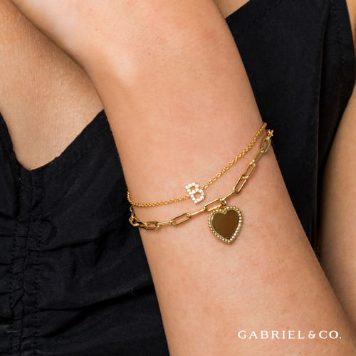14K Yellow Plain Gold  Paperclip Chain Bracelet with Personalized Bujukan Framed Heart Charm
