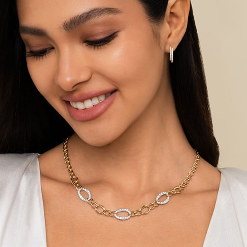 14K Yellow-White Gold Oval Chain Link Necklace with Diamond Pavé