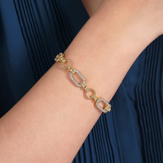 14K Yellow and White Gold Diamond Bracelet with Alternating Links angle 3 14K Yellow and White Gold Diamond Bracelet with Alternating Links angle 3
