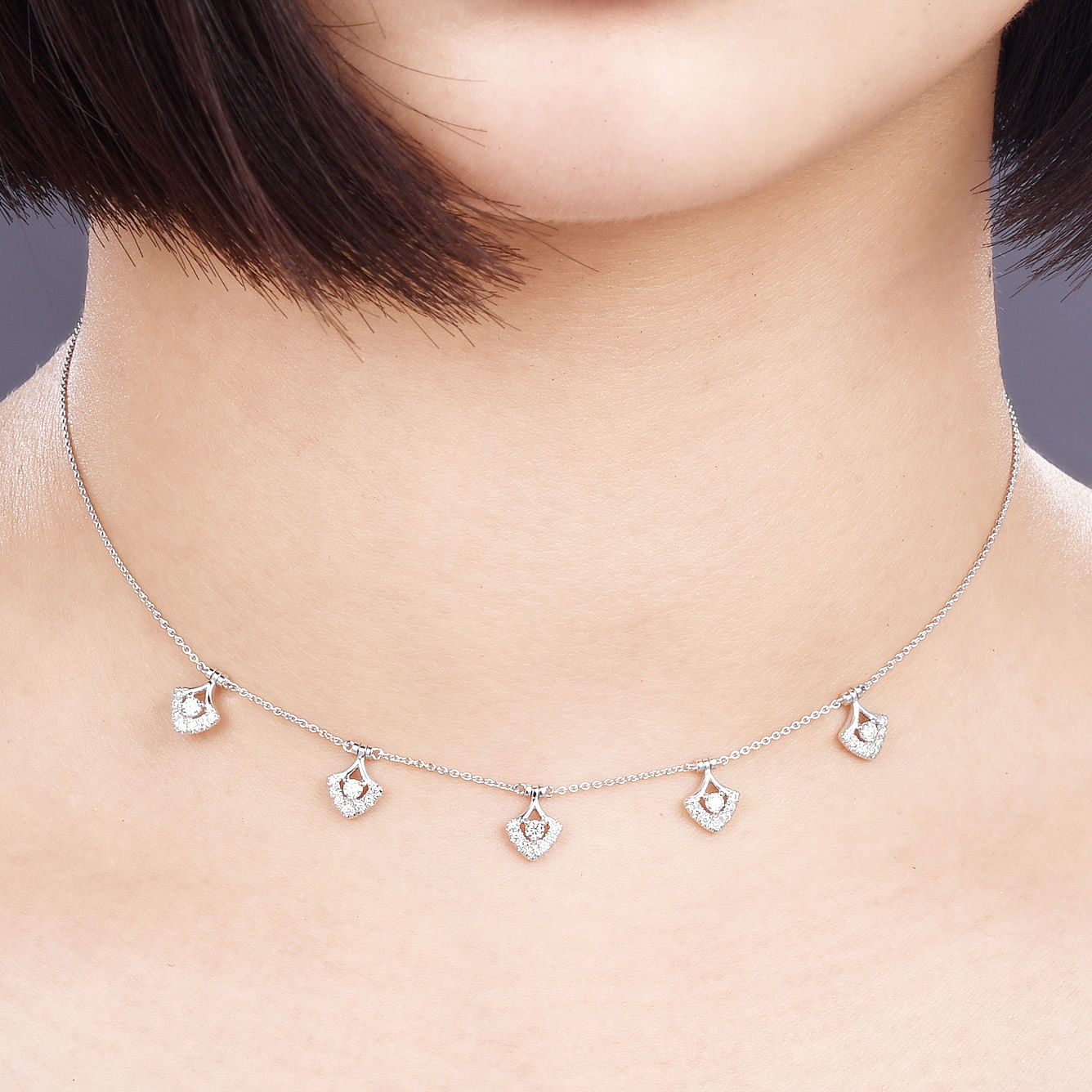 14k White Gold Cutout Diamond Charm Choker Necklace