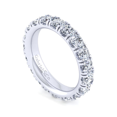 14k White Gold Diamond Eternity Band