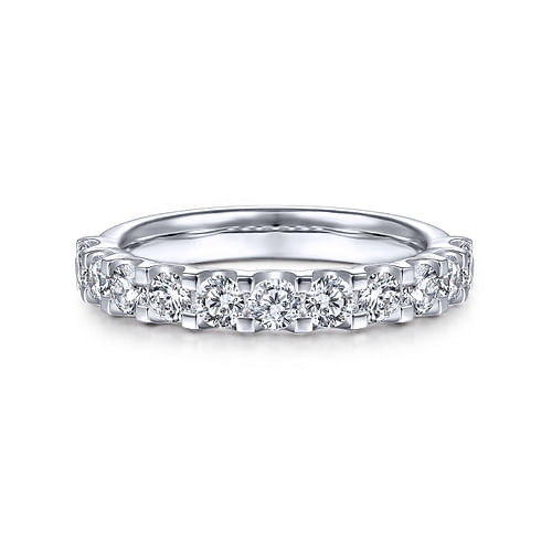 14k White Gold Round 11 Stone Diamond Anniversary Band