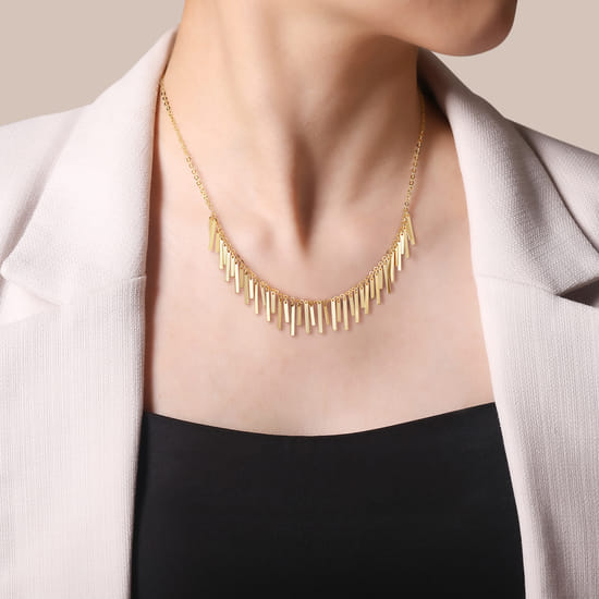 18 Inch 14K Yellow Gold Spear Drops Necklace angle 3