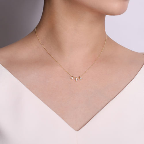 18 inch 14K Yellow Gold Bezel Set Diamond Drop Necklace