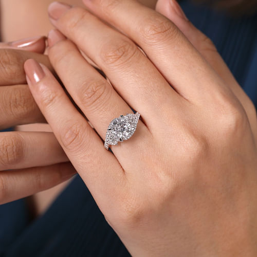 18K White Gold Bypass Round Diamond Engagement Ring