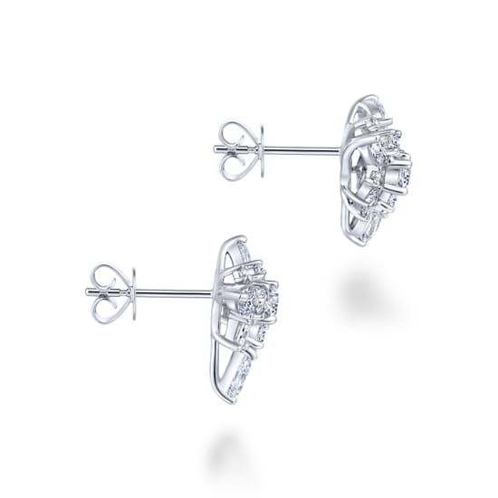 18K White Gold Cluster Diamond Stud Earrings angle 3