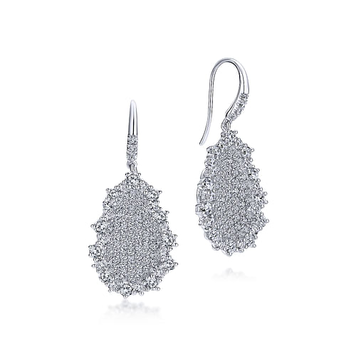 18K White Gold Cluster Diamond Teardrop Earrings