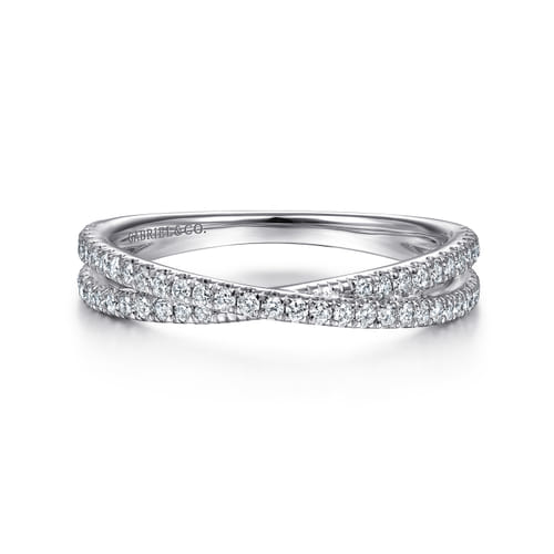 18K White Gold Criss Cross Diamond Stackable Ring