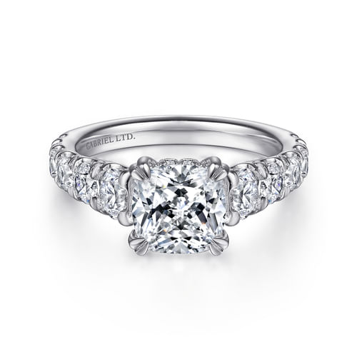 18K White Gold Cushion Cut Diamond Engagement Ring