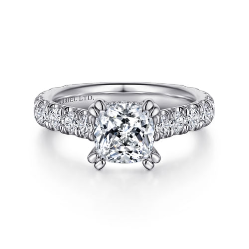18K White Gold Cushion Cut Diamond Engagement Ring