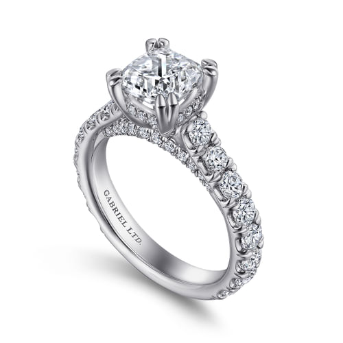 18K White Gold Cushion Cut Diamond Engagement Ring