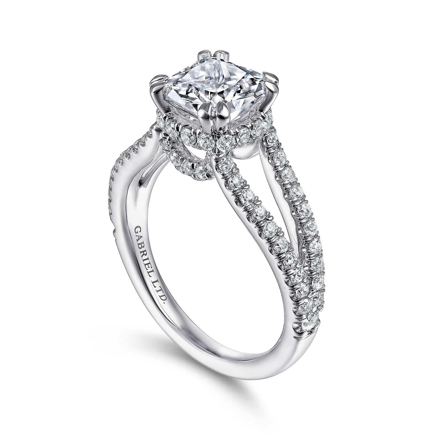 18K White Gold Cushion Cut Split Shank Diamond Engagement Ring