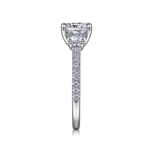 18K White Gold Cushion Cut Three Stone Diamond Engagement Ring 18K White Gold Cushion Cut Three Stone Diamond Engagement Ring