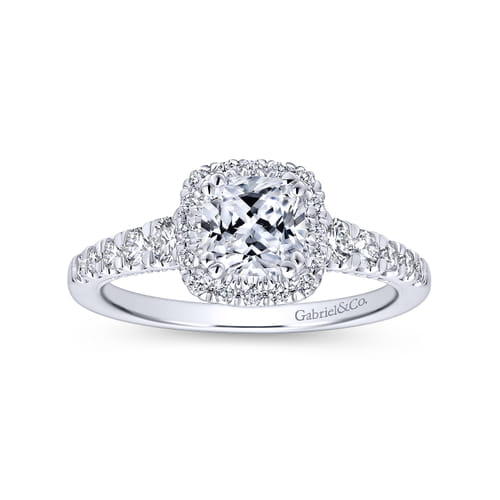 18K White Gold Cushion Halo Diamond Engagement Ring