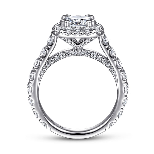 18K White Gold Cushion Halo Diamond Engagement Ring