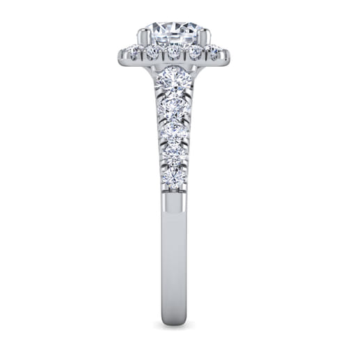 18K White Gold Cushion Halo Round Diamond Engagement Ring 18K White Gold Cushion Halo Round Diamond Engagement Ring