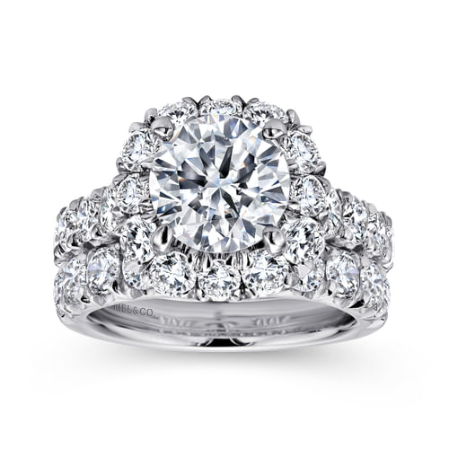18K White Gold Cushion Halo Round Diamond Engagement Ring
