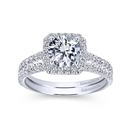 18K White Gold Cushion Halo Round Diamond Engagement Ring