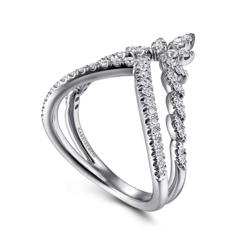 18K White Gold Diamond Chevron Ring