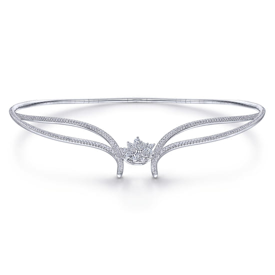 18K White Gold Diamond Choker Necklace with Floral Center
