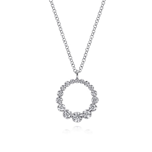 18K White Gold Diamond Circle Pendant Necklace